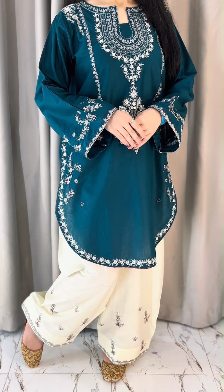 Teal Elegance Embroidered unstitched shamoz silk 2-Piece Suit