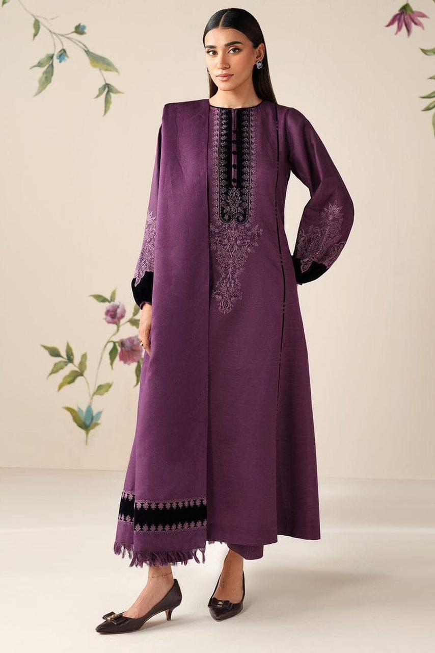 Baroque Luxury Collection – 3PC Embroidered Lawn Suit